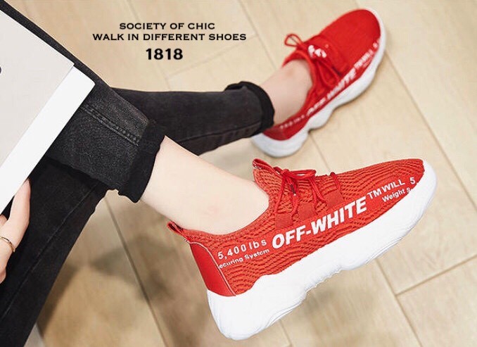 รองเท้าผ้าใบผ้าตาข่ายทรง Sport (สีดำ)