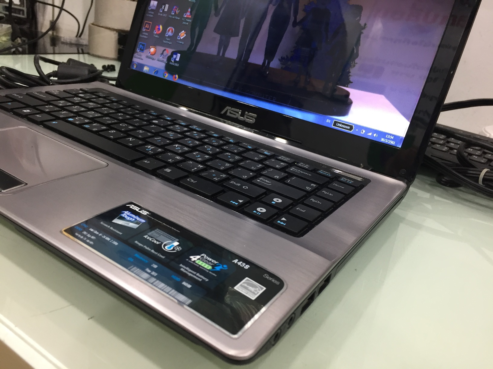 ASUS A43SV มีตำหนิ อ่านๆ