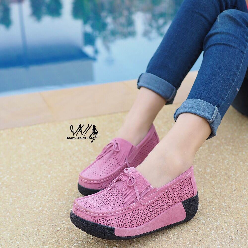 รองเท้า Moccasin ฉลุลาย (สีบานเย็น)