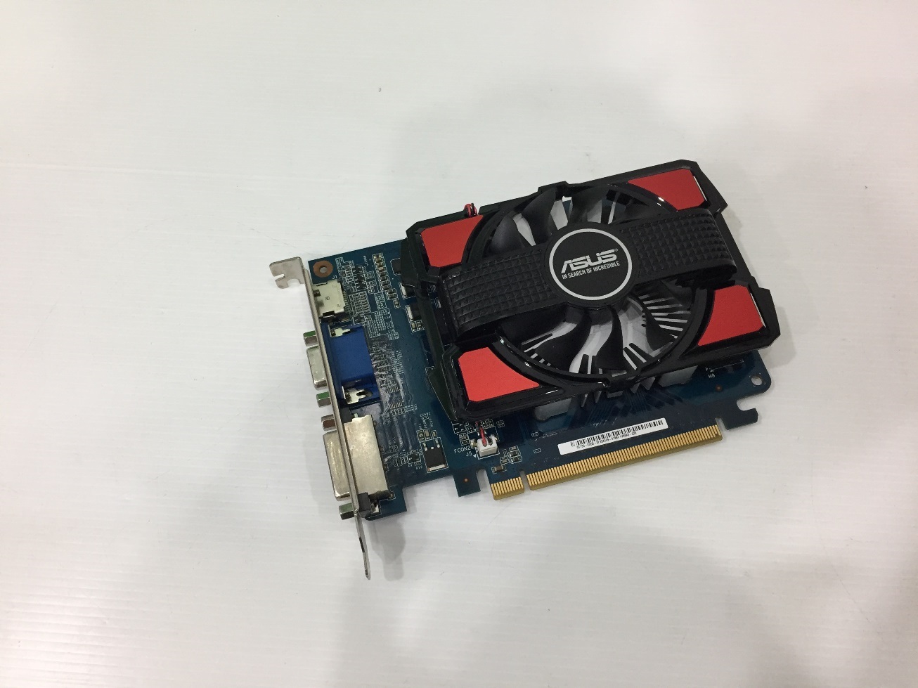 ASUS GT730 2GB. DDR-3