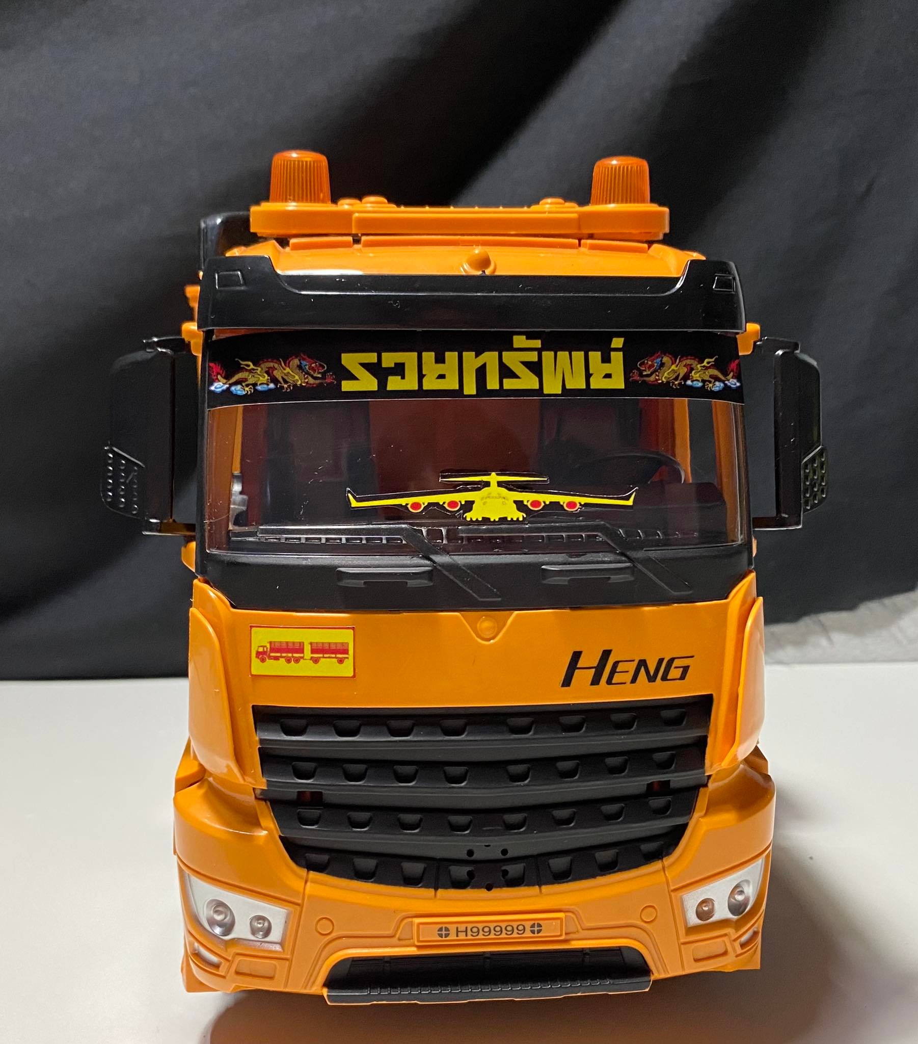 สติ๊กเกอร์แต่งรถบรรทุกของเล่น 1/20 ST162 ได้ตามภาพทั้งหมด ต้องตัดเอง สติ๊กเกอร์ติดรถจำลอง