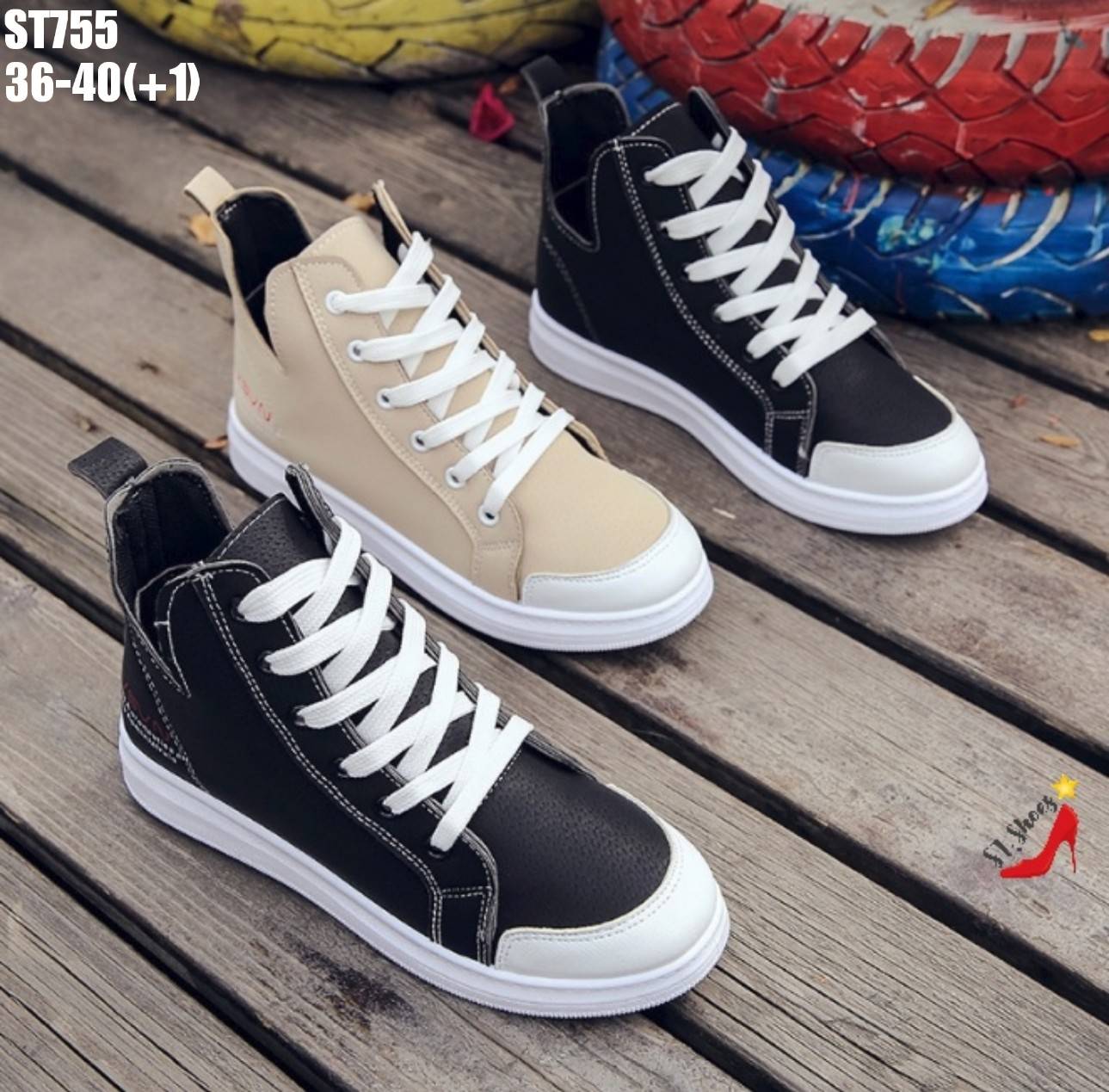 รองเท้าผ้าใบแฟชั่นหุ้มข้อเว้าข้าง (สีดำ)