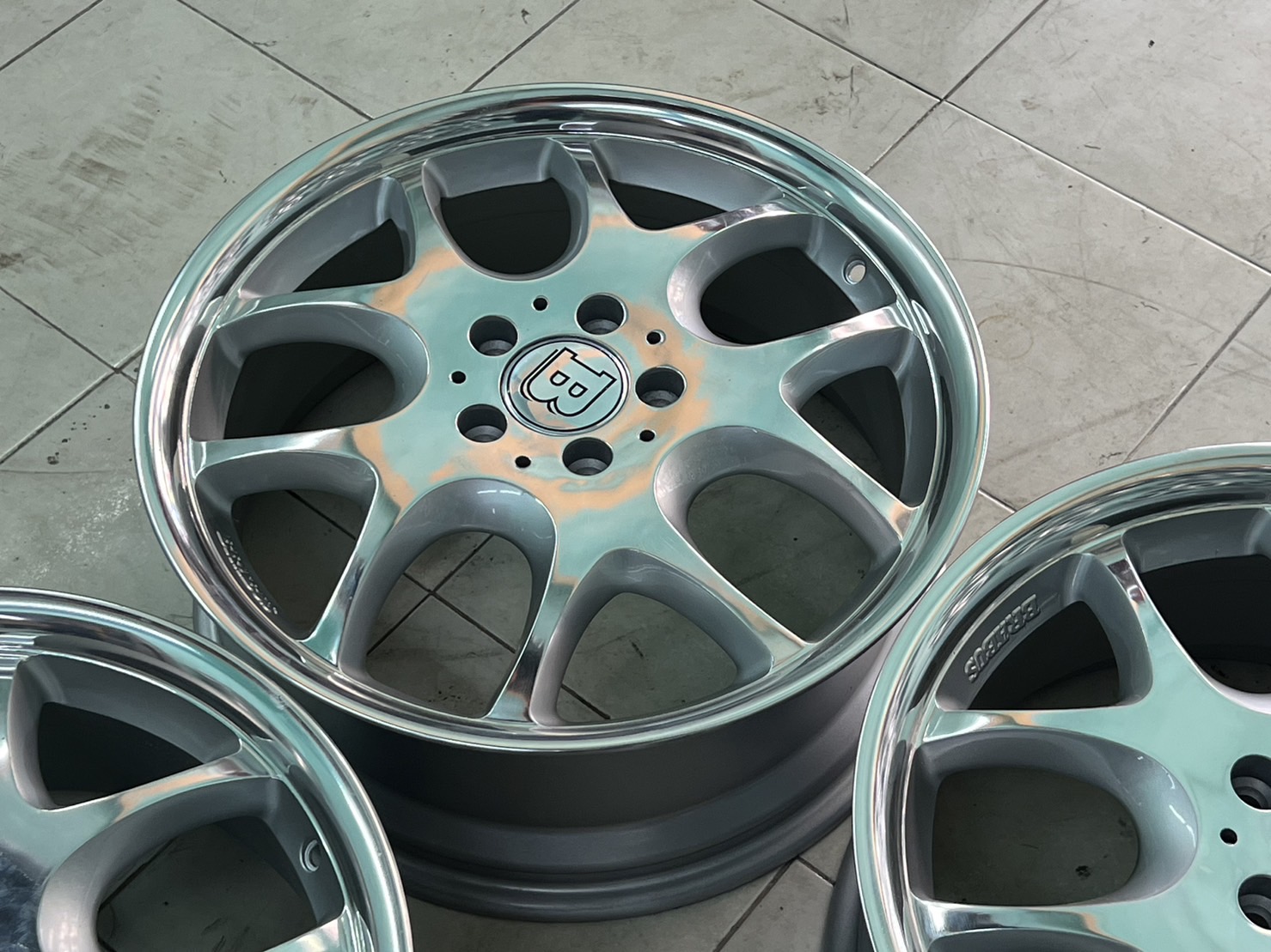 ล้อเบนซ์แท้ BRABUS BLOCK-5 18"