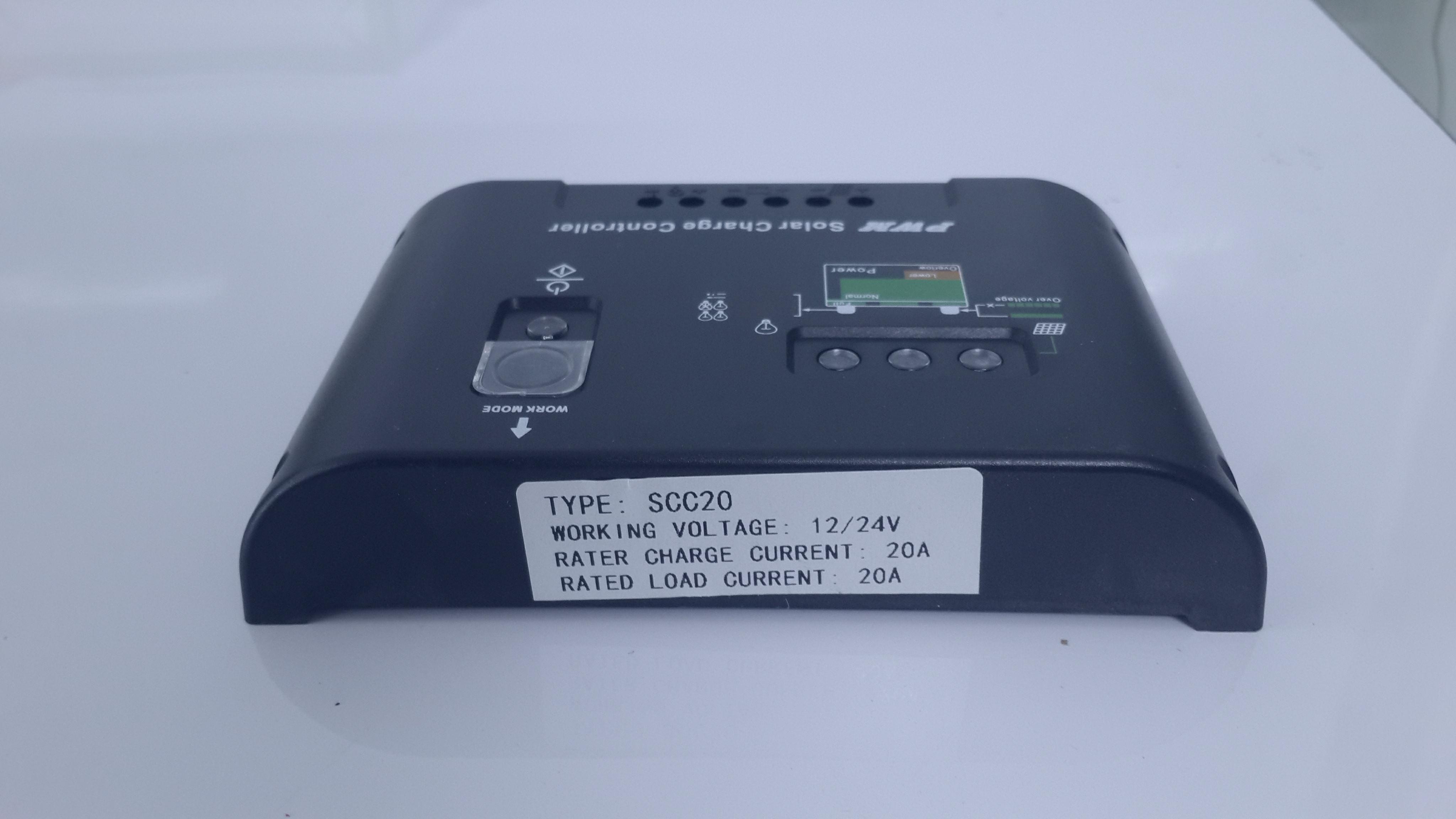 เครื่องควบคุมการชาร์จ 10A/12/24V