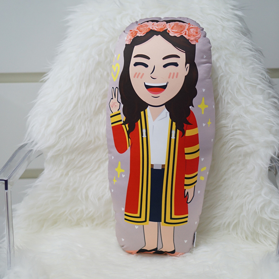 หมอนของขวัญรับปริญญา - พระจอม
