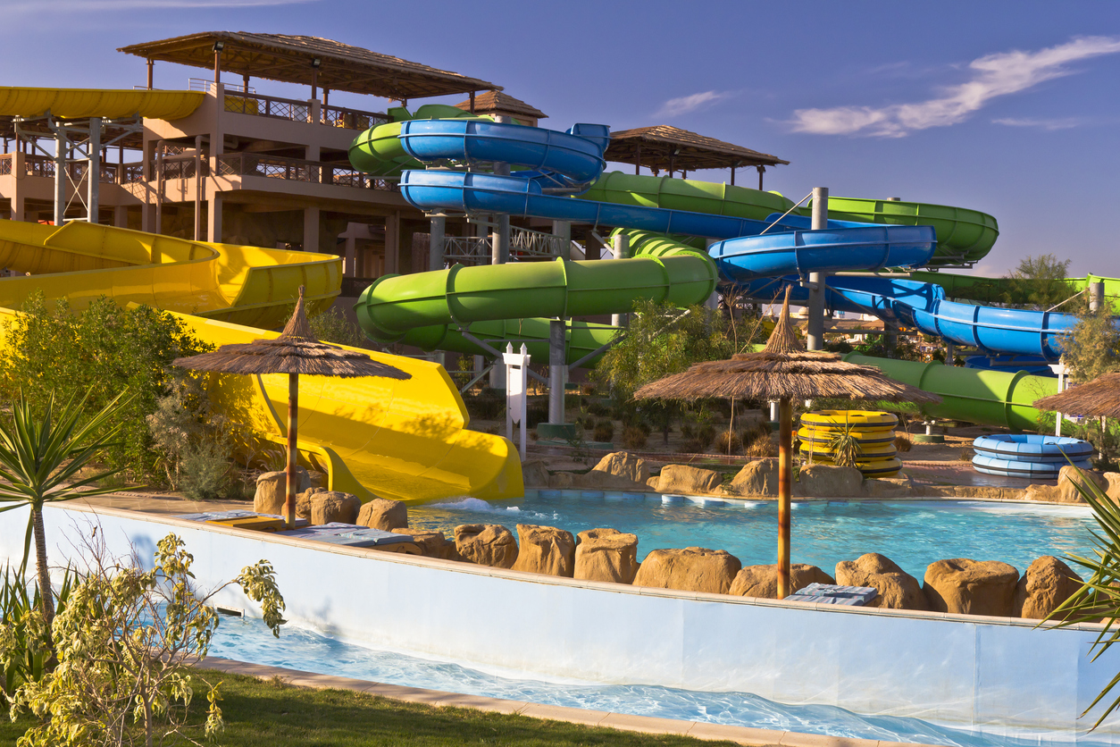 Water park business for sale on over 35 rai of land in a tourist province in northern Thailand.