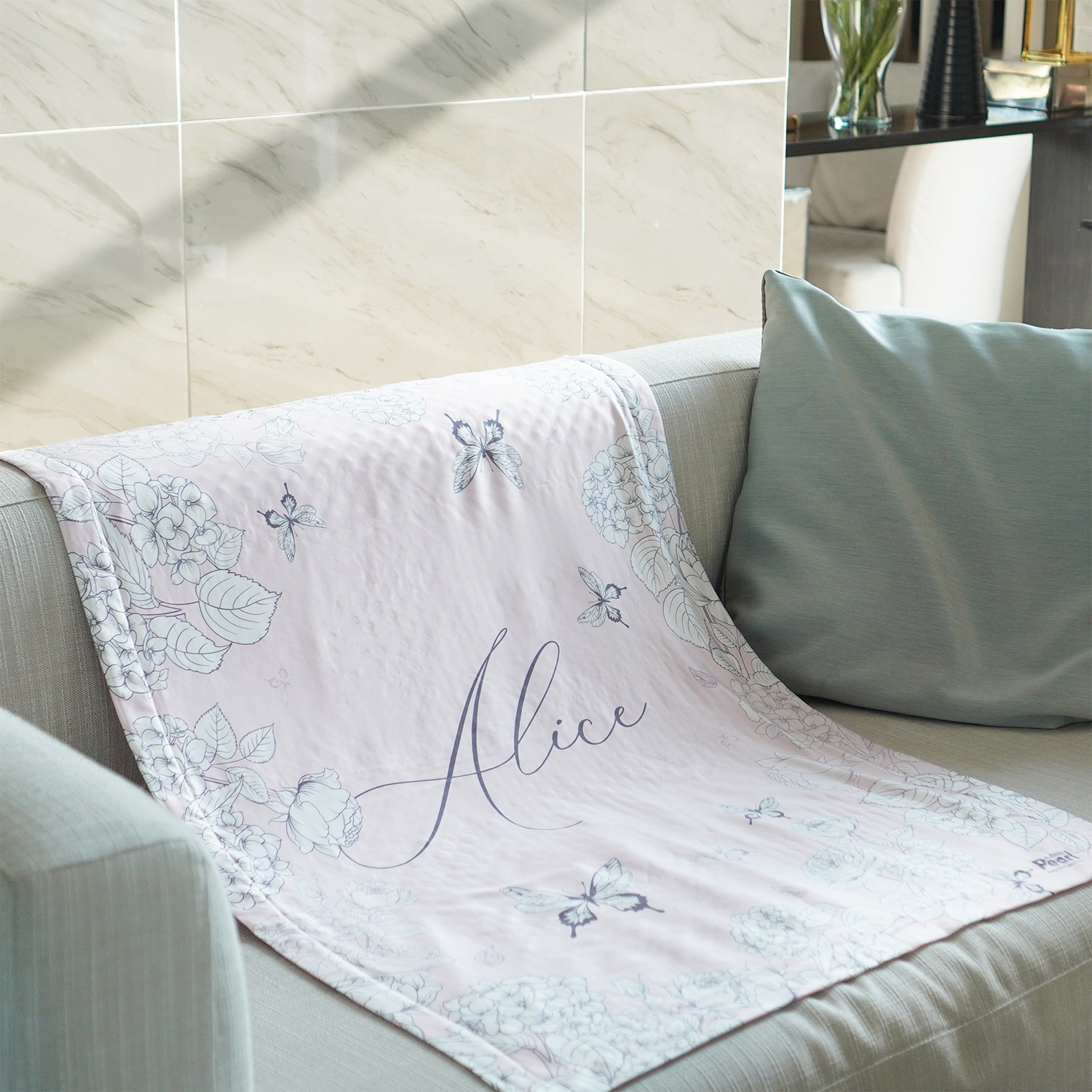 ชุดของขวัญเด็กแรกเกิด หมอนหลุม + ผ้าห่มขนาด 75x100cm ลาย Butterfly Vintage - Pink