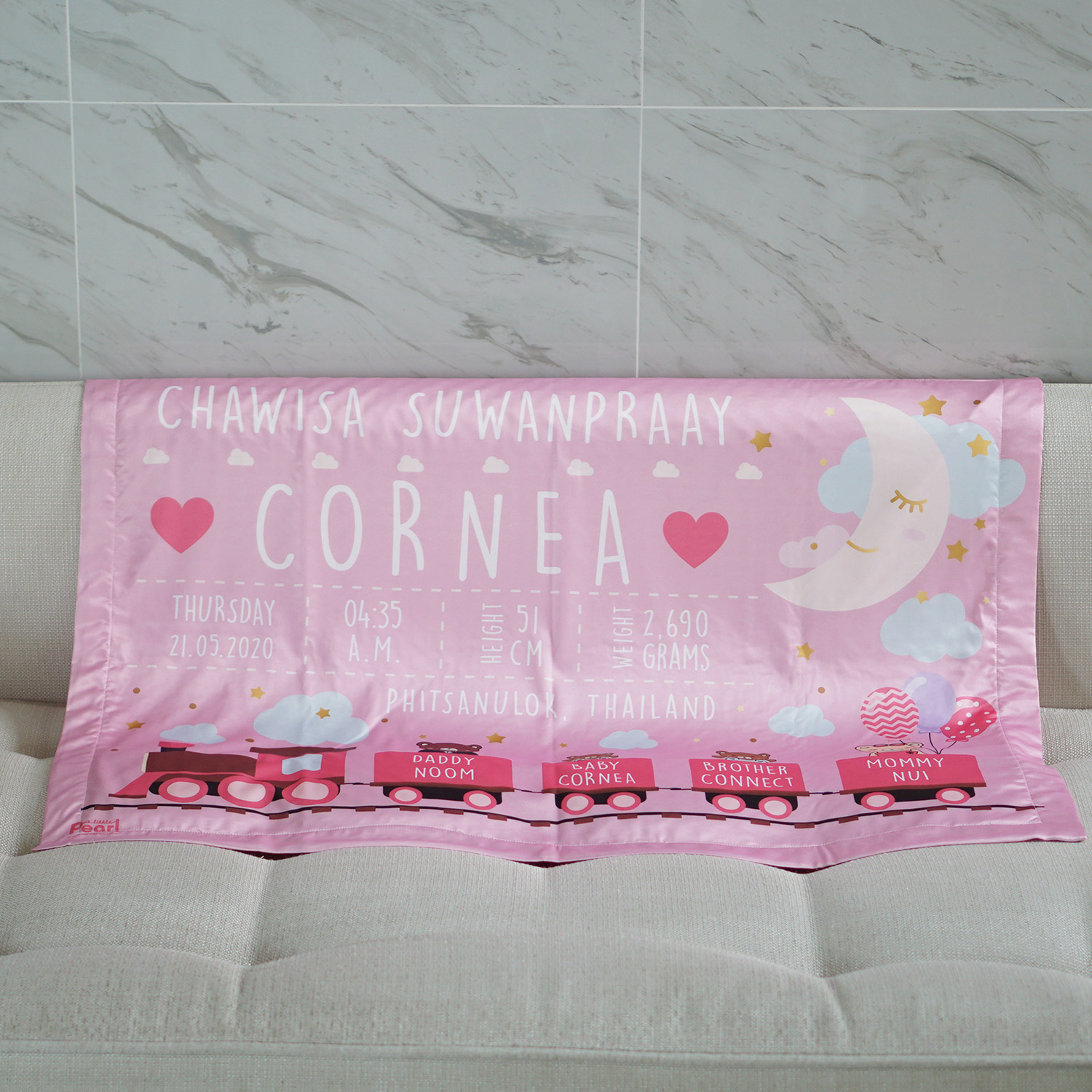 ผ้าห่มเด็ก ใส่ประวัติแรกเกิด ลายรถไฟ Train - Pink(Moon)