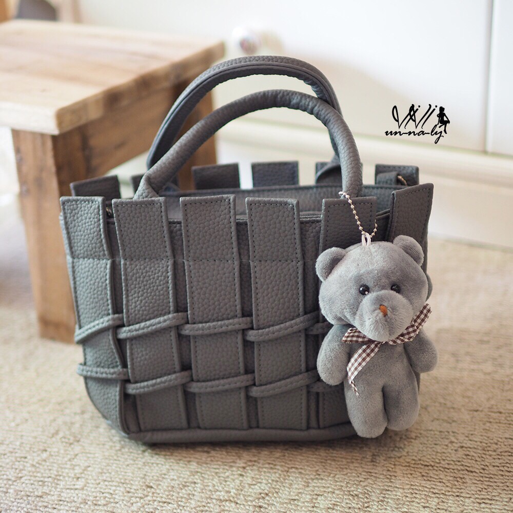 กระเป๋าสานน้องหมี (สีเทา)