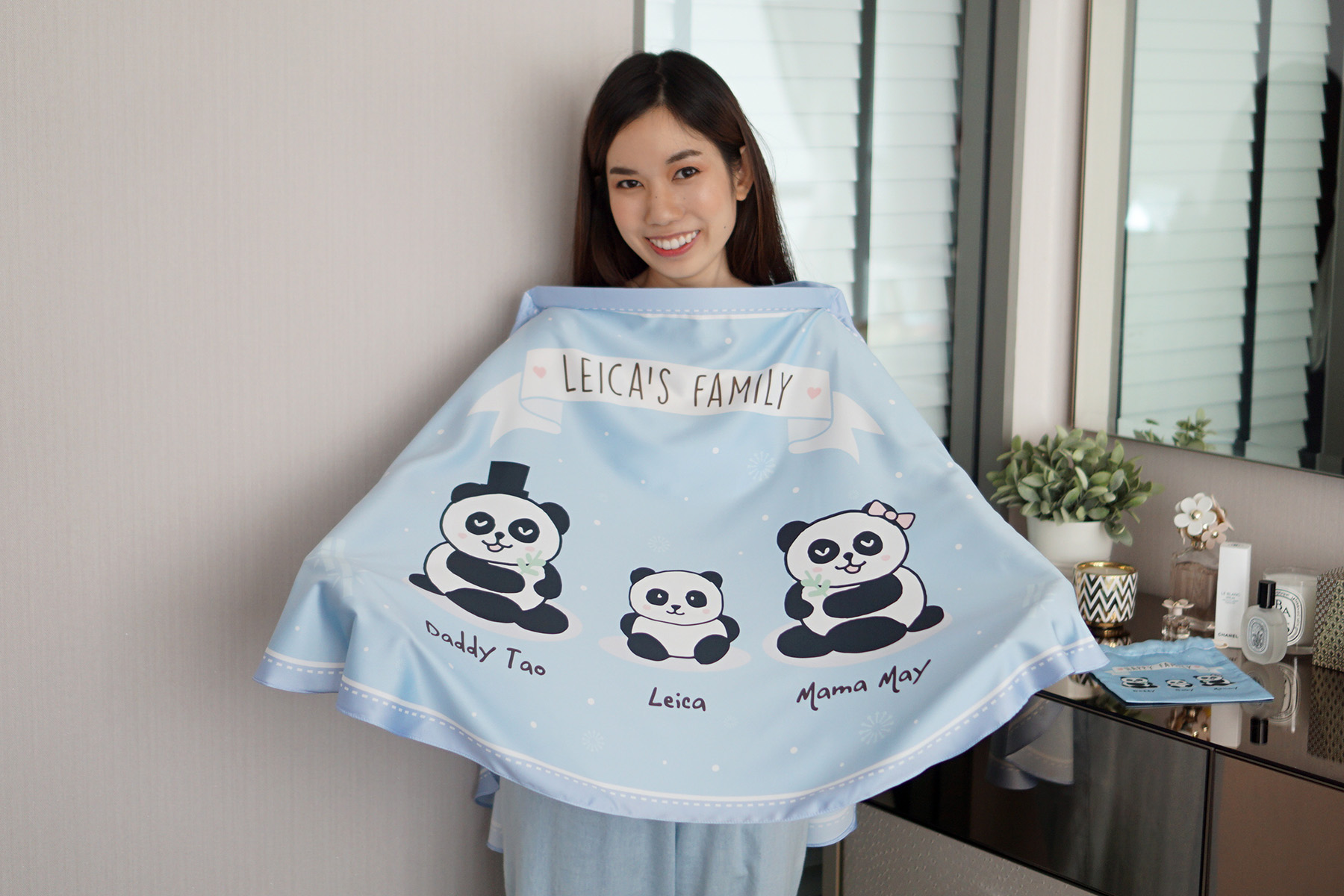 ผ้าคลุมให้นม สั่งทำใส่ชือ ลาย Panda - Blue