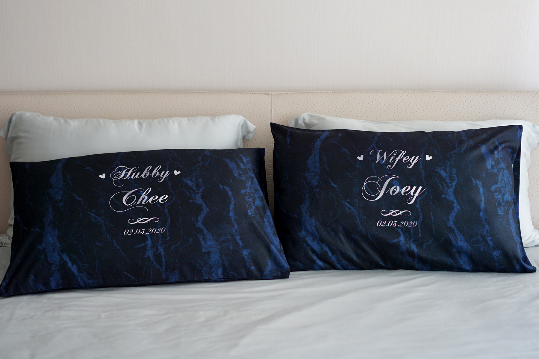 ปลอกหมอนหนุนคู่ลายหินอ่อนสีกรม - Hubby Wifey - Silver