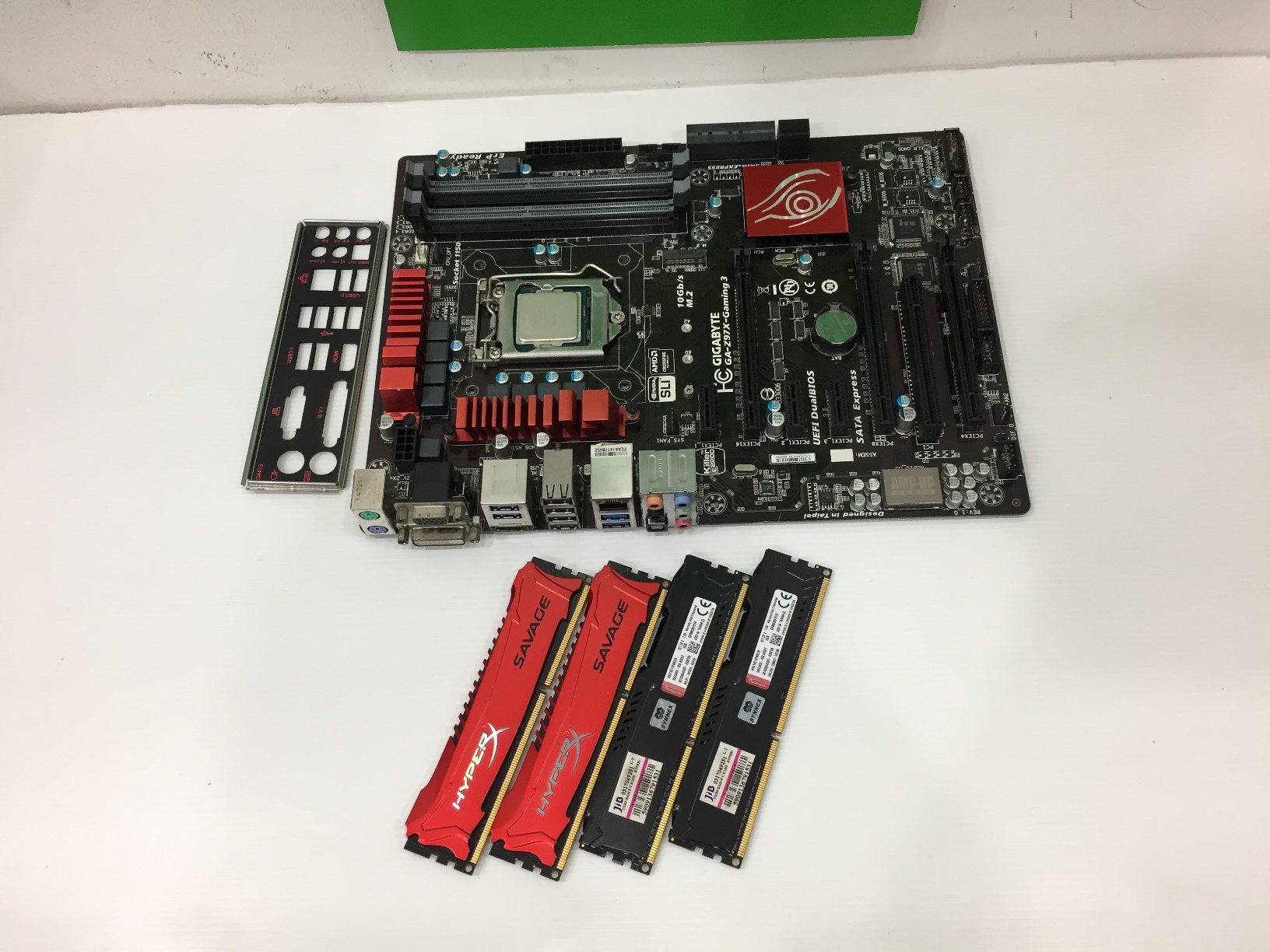 i5-4690 + GIGABYTE Z97X-GAMING 3