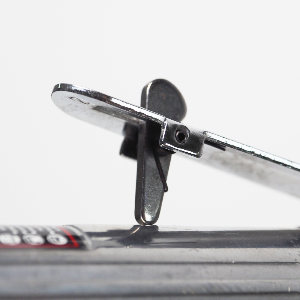 เครื่องเจียรคอตรง / G7A5-AT7033K