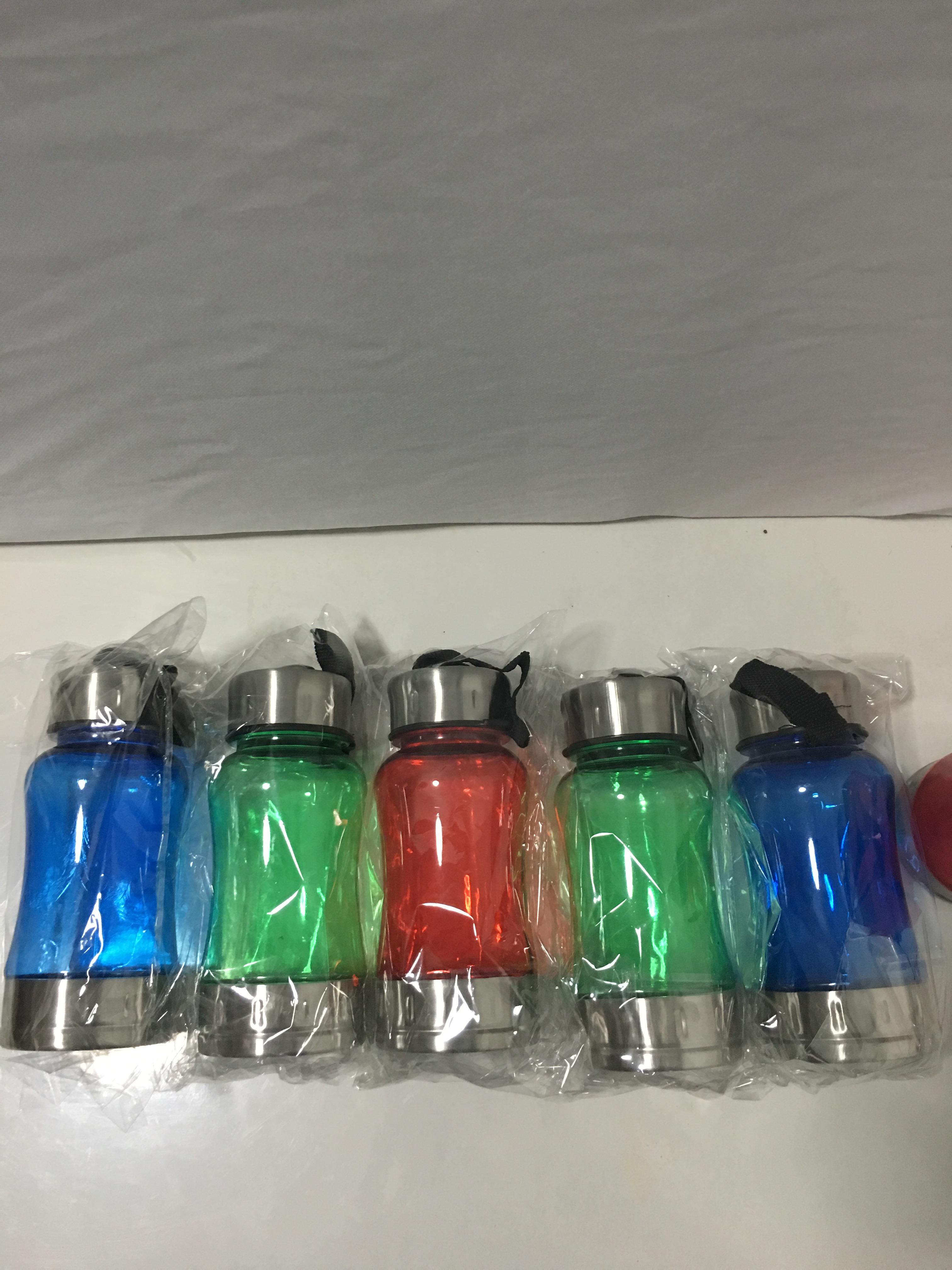 กระบอกนํ้าพลาสติก 400 ml รหัส 2003