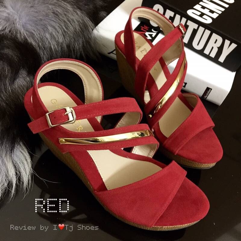 พร้อมส่ง : รองเท้าส้นตึกแบบรัดส้น (สีแดง)