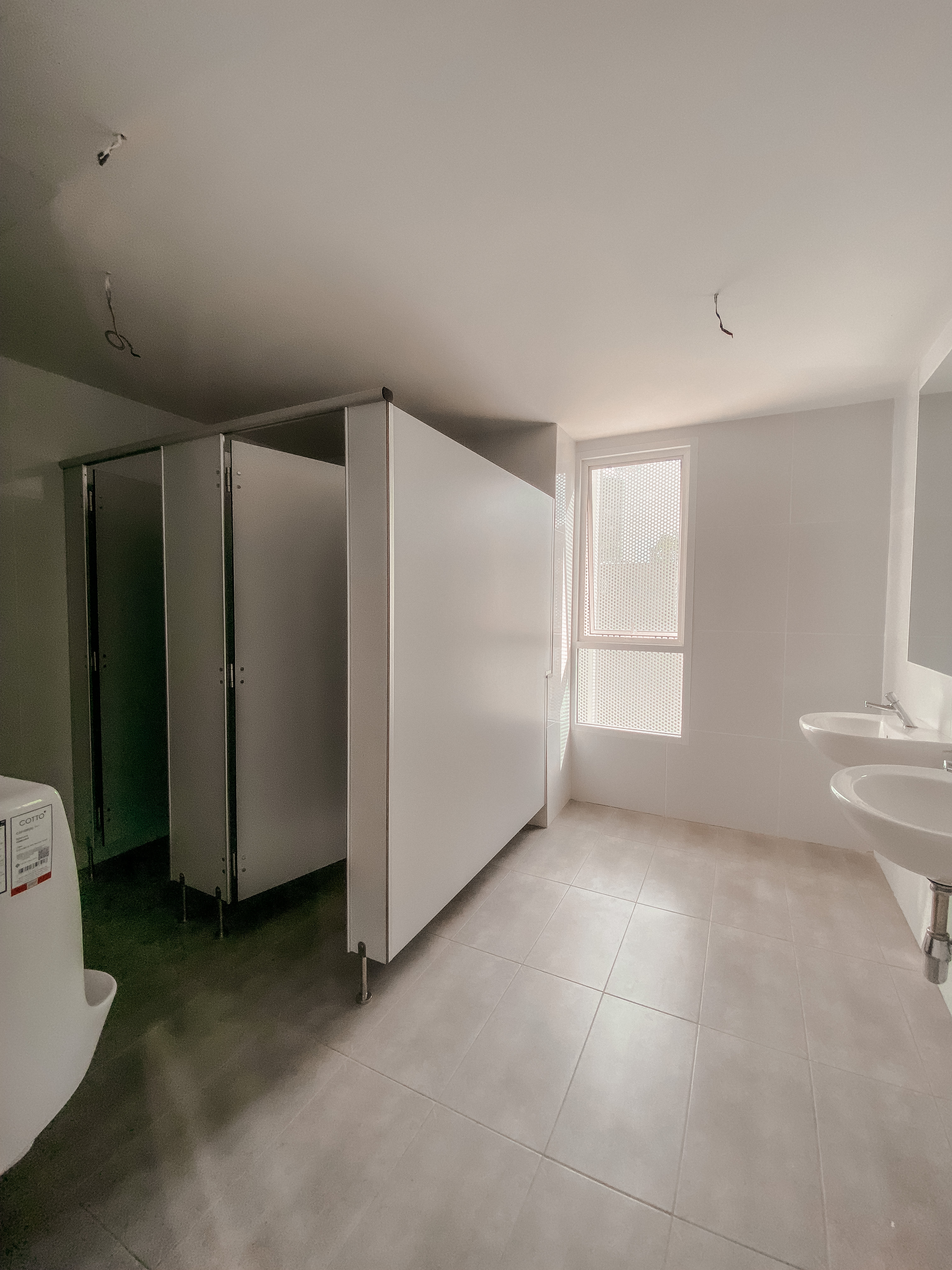 อาคารซิตี้ ลิงค์ ซี (City Link Building C) สำนักงานให้เช่าย่านประตูน้ำ กลางเมืองกรุงเทพฯ พร้อมมีพื้นที่เช่าเก็บของ