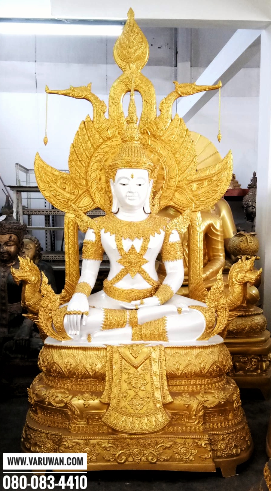 สมเด็จองค์ปฐมทรงเครื่องจักรพรรดิทองเหลือง พิมพ์ 30 นิ้ว