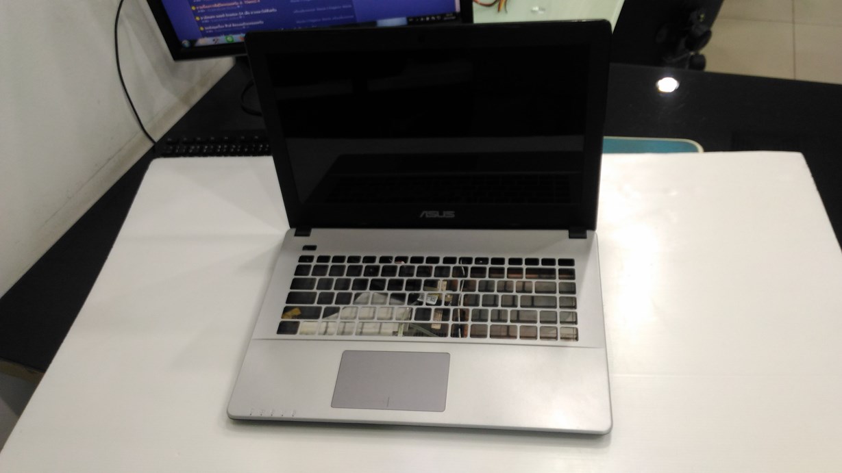 บอดี้ ASUS X450C