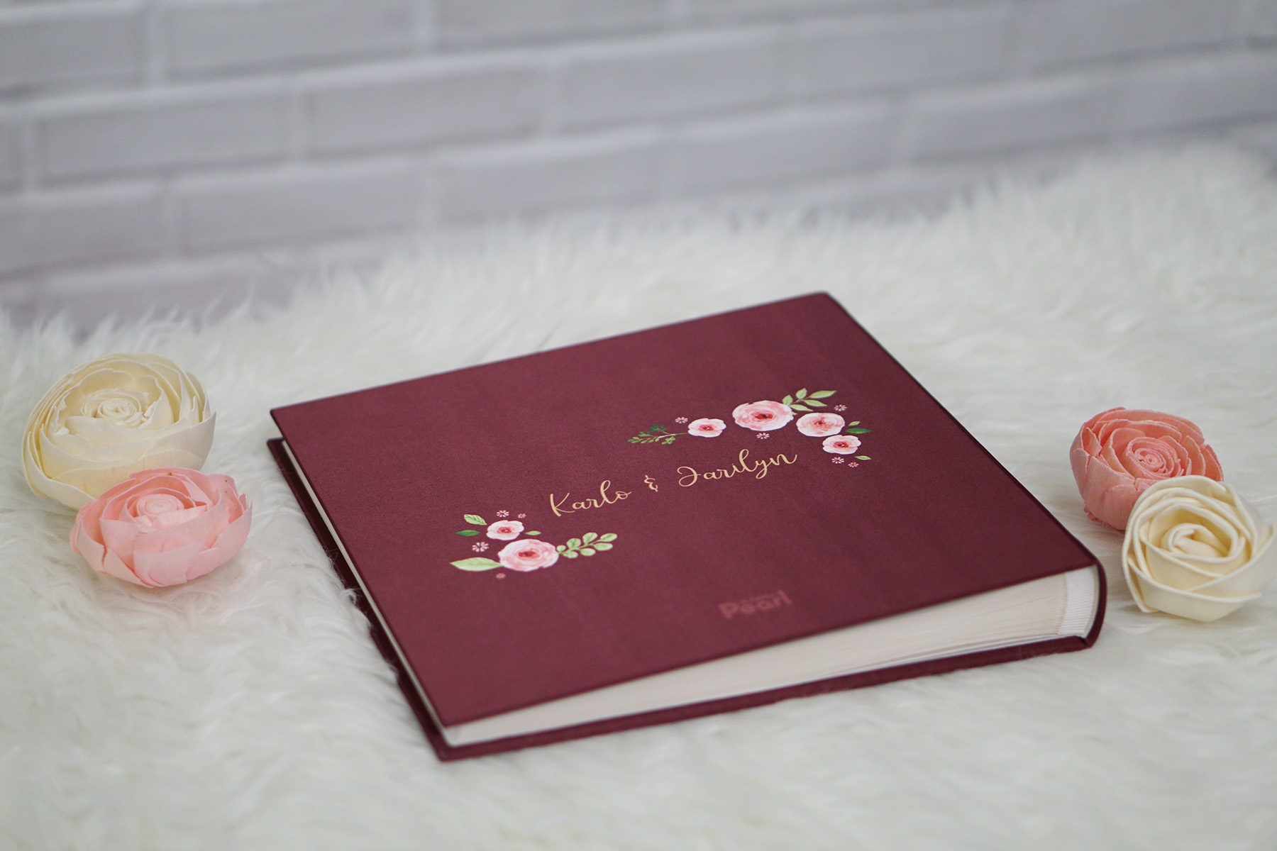 สมุดเซ็น สมุดอวยพร แบบสั่งทำใส่ชื่อ ลาย Rose - Burgundy