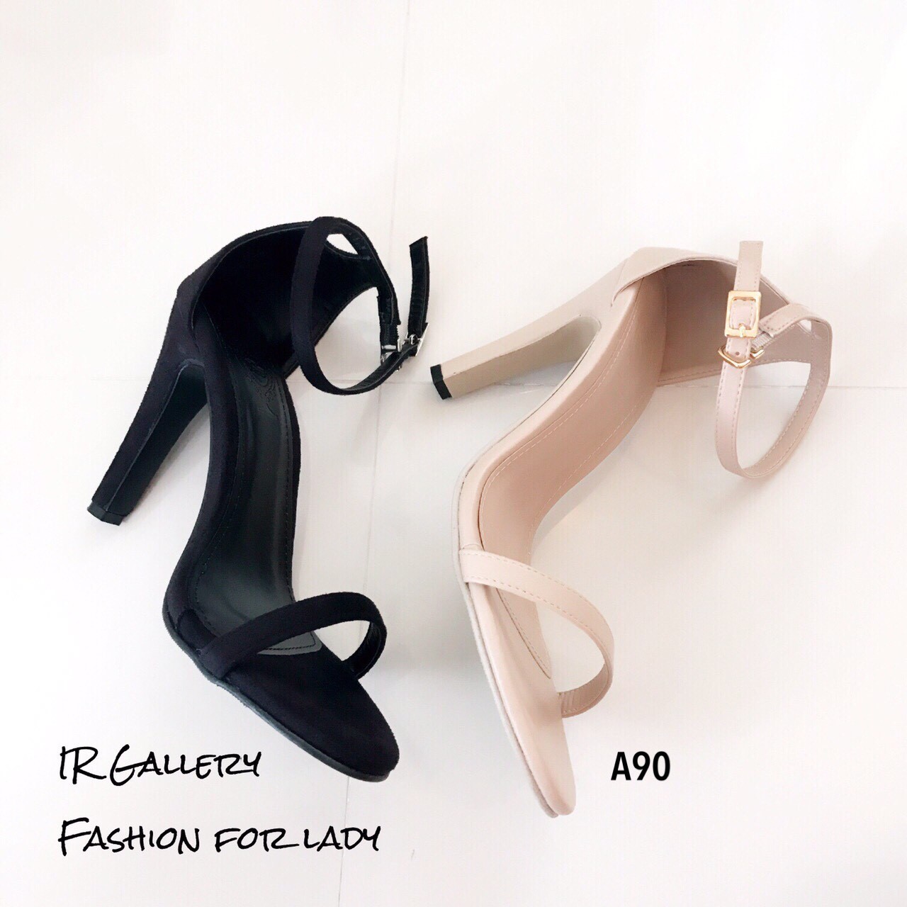 รองเท้าส้นสูงรัดข้อสไตล์เรียบ (สีดำ)