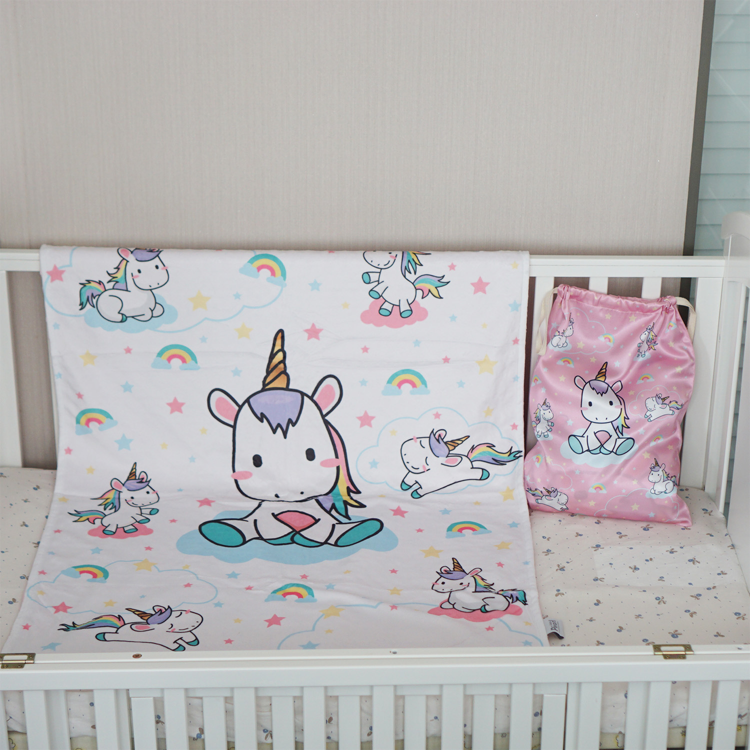 ผ้าห่ม Minky 75x100cm พร้อมส่ง ลาย Unicorn