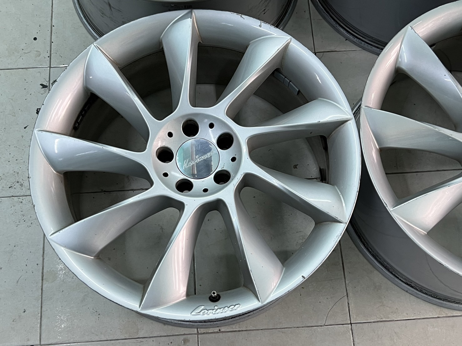ล้อเบนซ์แท้ lorinser RS8 20" สภาพเดิมไม่ซ่อม
