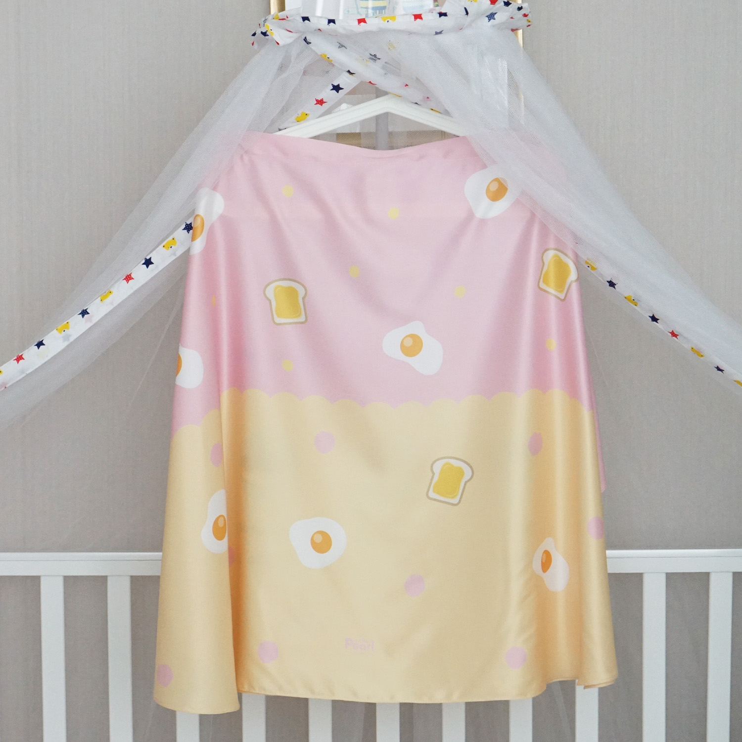 ผ้าคลุมให้นม สั่งทำใส่ชือ ลายไข่ดาว สีชมพู - Fried Egg - Pink