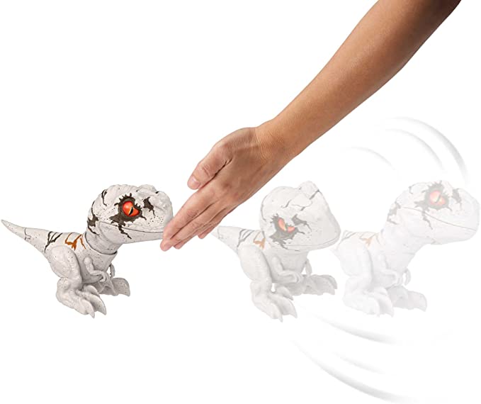 Mattel Jurassic World Uncaged Rowdy Roars Atrociraptor (GWY57) แมทเทล จูราสสิค เวิลด์ ของเล่นแอ็กชั่นฟิกเกอร์ไดโนเสาร์ อโทรซิแรปเตอร์ สีขาว