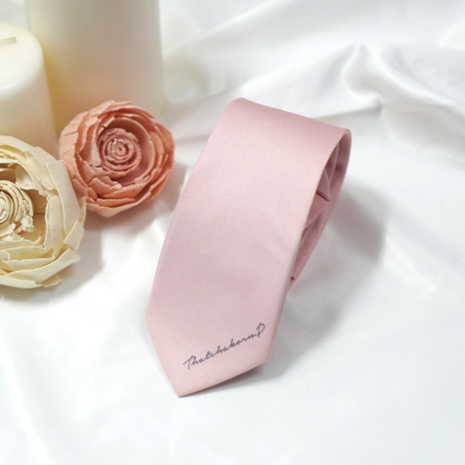 เนคไท สั่งทำใส่ชื่อ ขนาด 2.5" - Minimal - Dot Pink