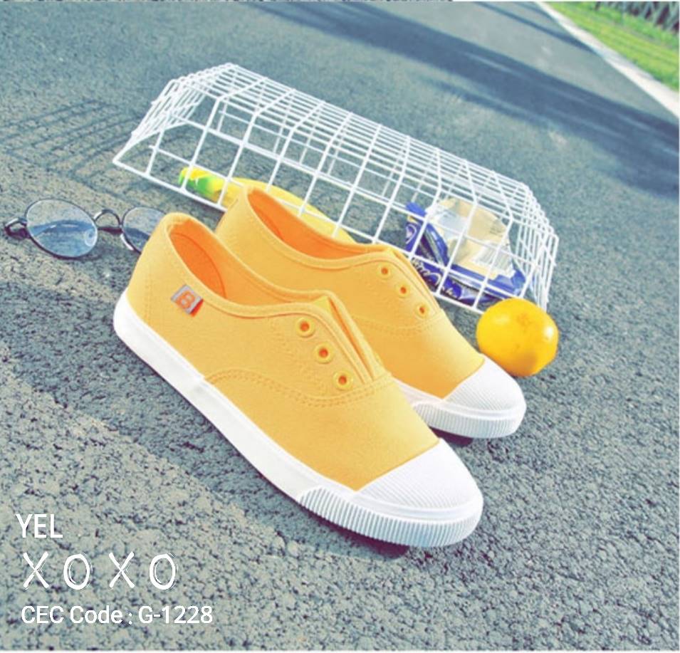 รองเท้าผ้าใบสีลูกกวาดไร้เชือก (6สี)
