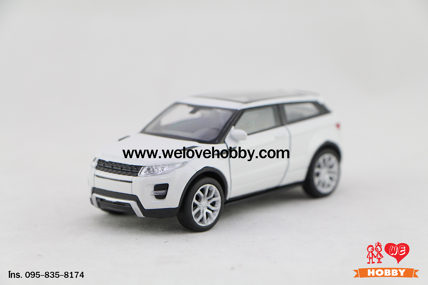 โมเดลรถ Land Rover Range Rover Evoque 2 ประตู สีขาว Scale 1:34-1:39