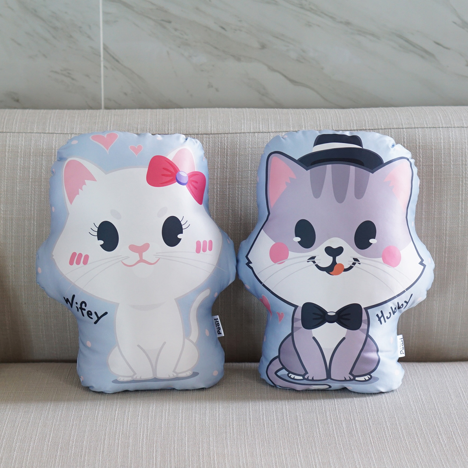 หมอนสั่งทำใส่ชื่อ ลาย Kitten's Family (ราคาต่อใบ)