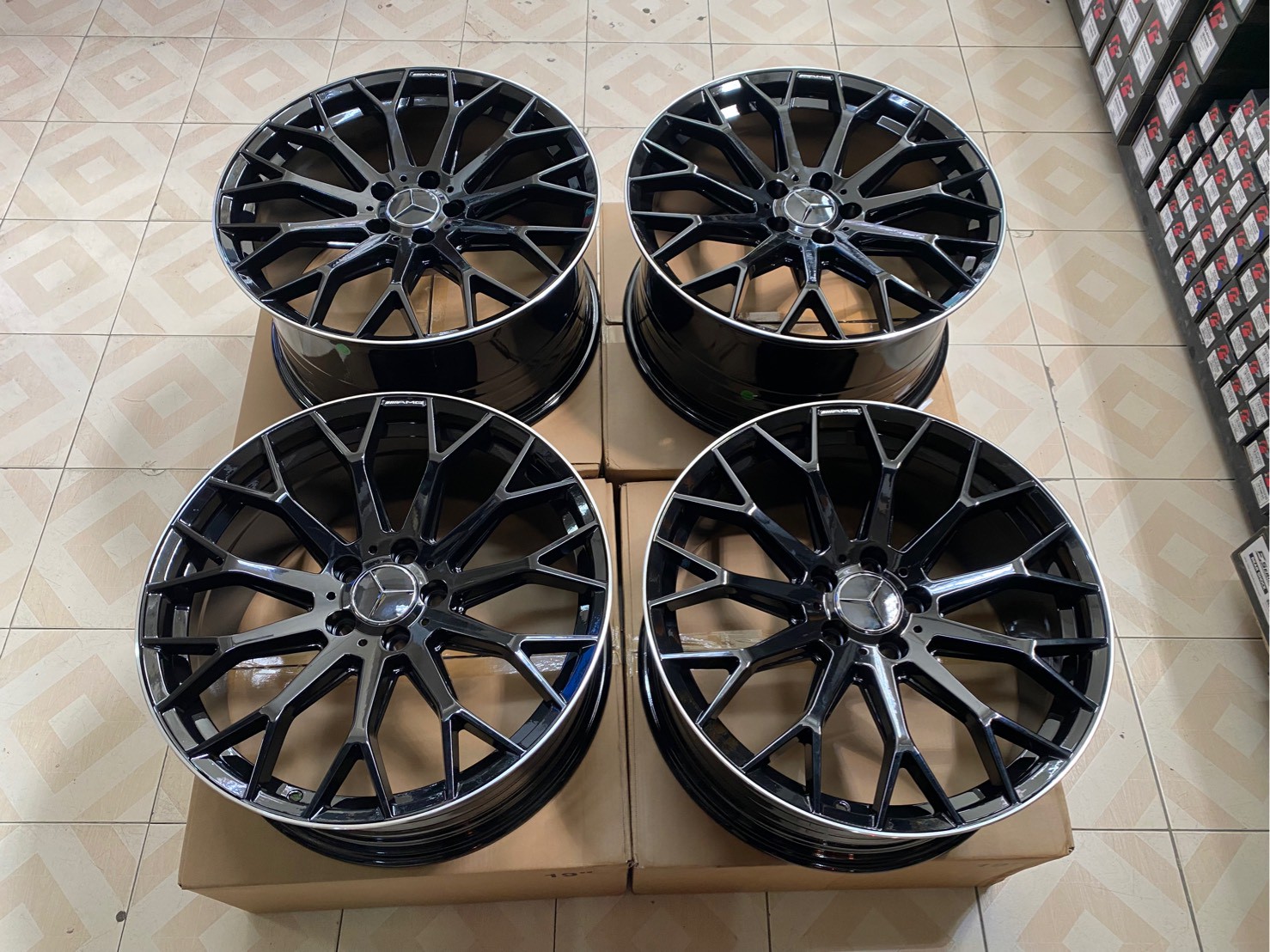 ล้อใหม่แต่งเบนซ์ black edistion หน้าหนักเบา แข็งแรง