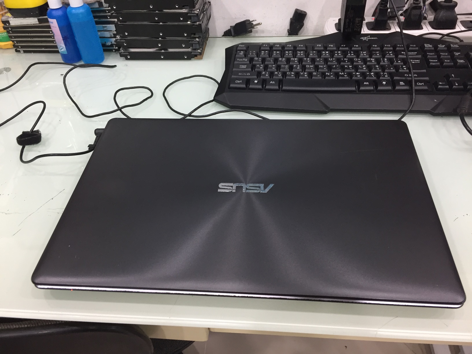 ASUS K550LB