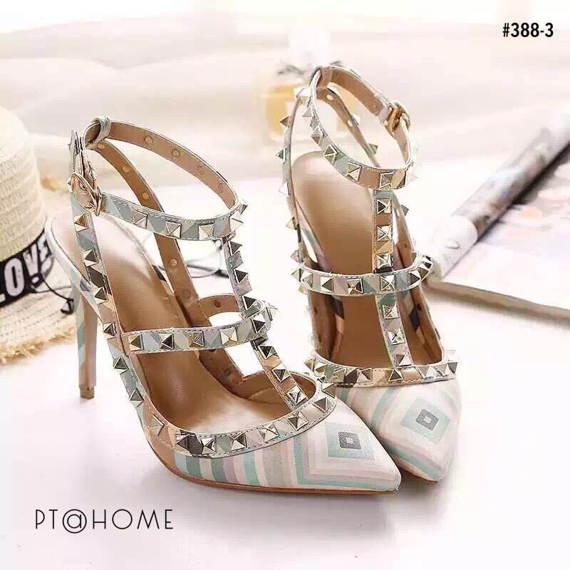 รองเท้า Valentino Aztec Heels 2016 (สีฟ้า)
