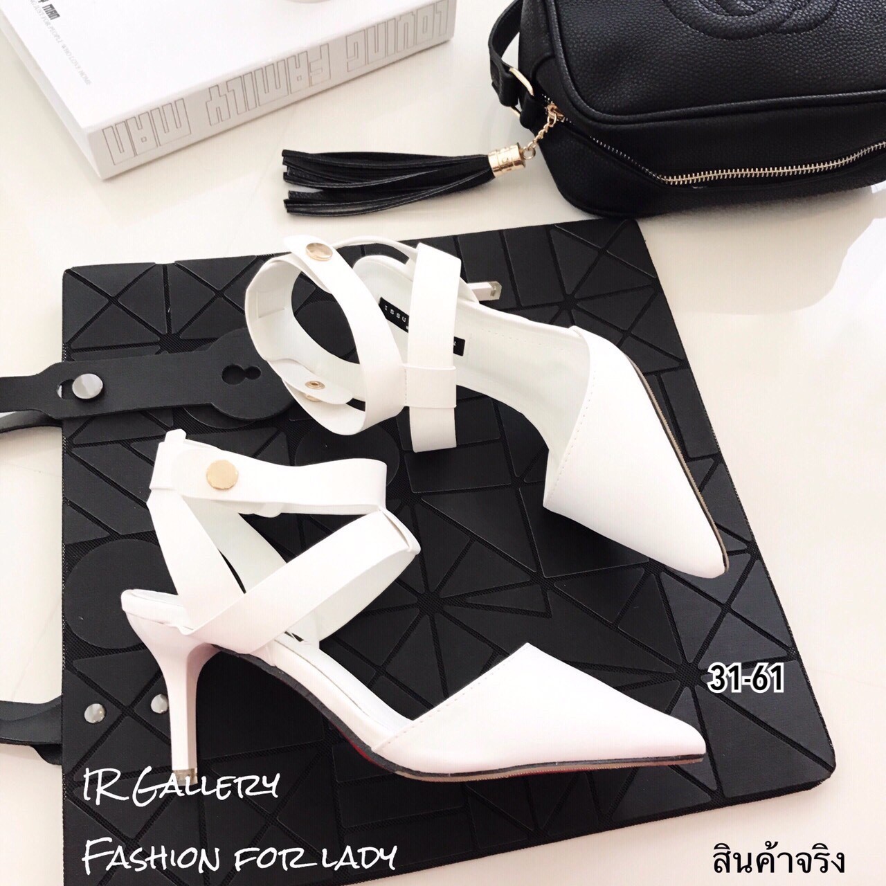 รองเท้าส้นสูงรัดข้อ Style zara (สีดำ)