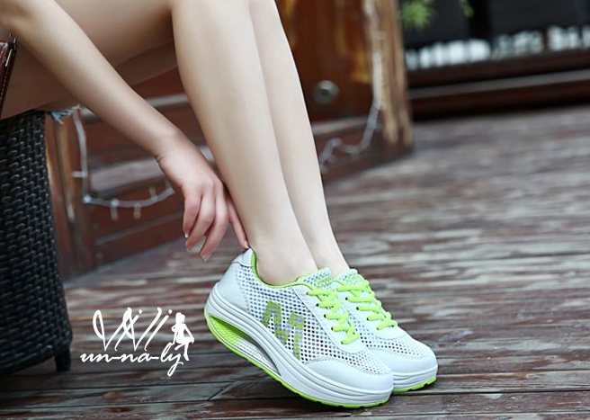 รองเท้าผ้าใบ Sport M ดอกไม้พาสเทล (สีเขียว)