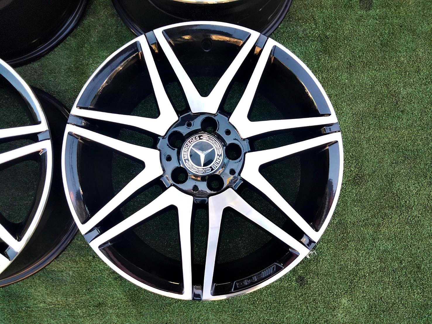 ล้อแท้ AMG 7 spoke 18" w204