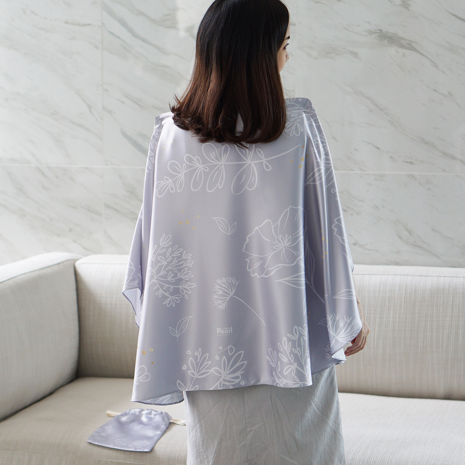 ผ้าคลุมให้นม สั่งทำใส่ชือ ลาย Botanical - Grey