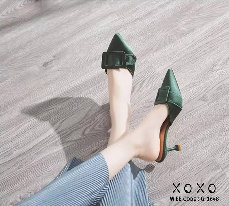 รองเท้าคัทชูเปิดส้นซาติน (สีเขียว)