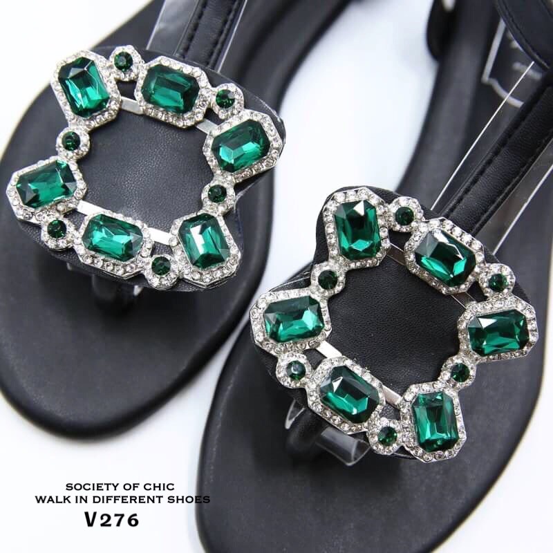 รองเท้าแตะ Style Roger Vivier แต่งเพชร