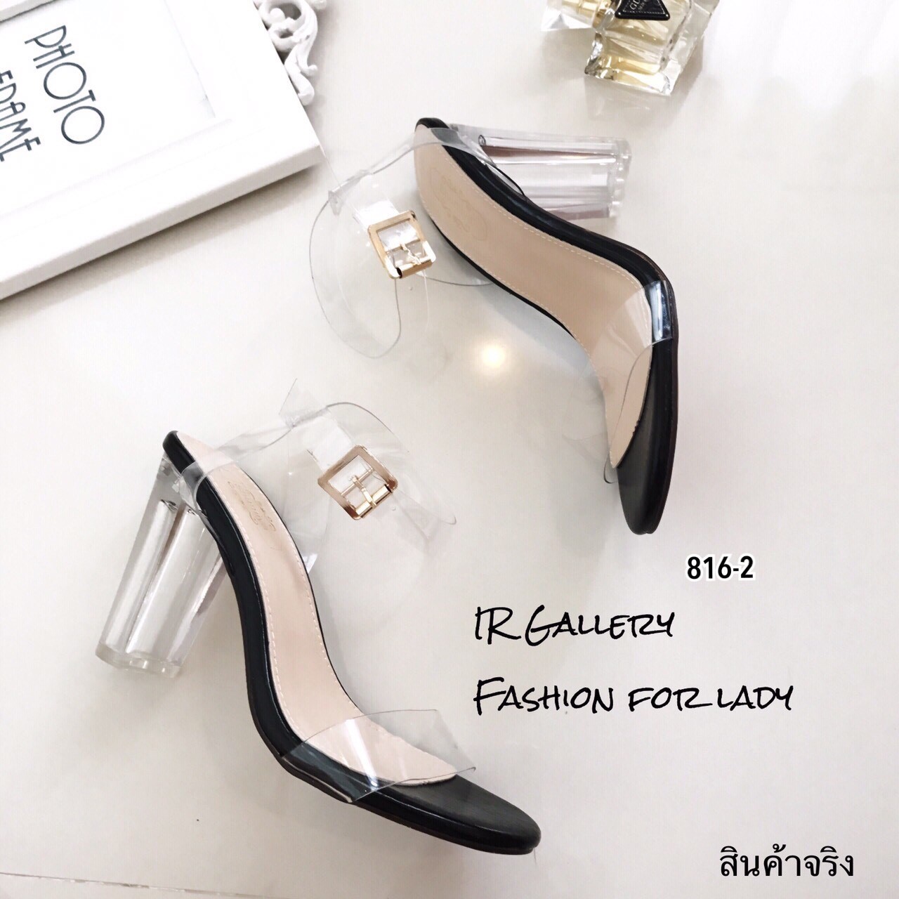 รองเท้าส้นแก้วรัดข้อ (สีดำ)