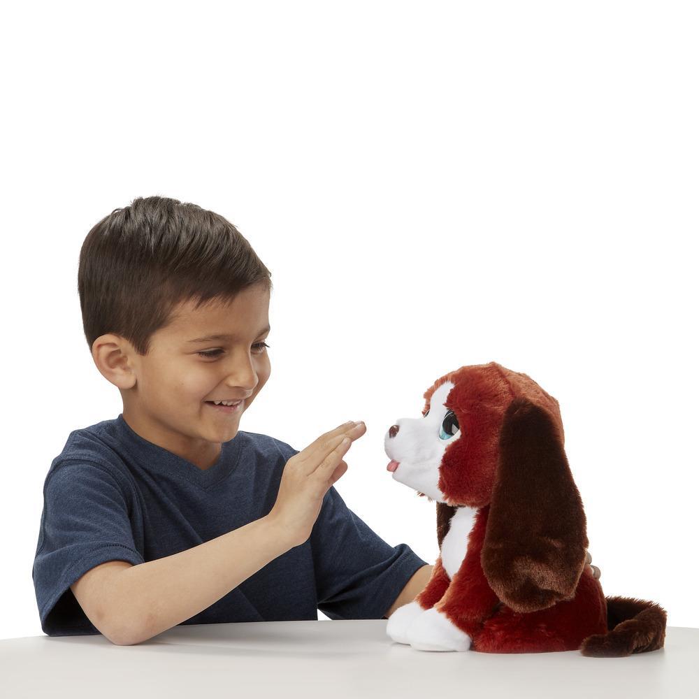 Hasbro furReal Howlin’ Howie Interactive Plush Pet Toy ฮาสโบร เฟอร์เรียล ตุ๊กตาหมา มีเสียงและการเคลื่อนไหวได้มากกว่า 25 แบบ ลิขสิทธิ์แท้