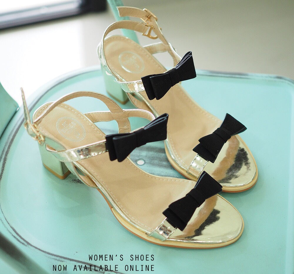 พร้อมส่ง : รองเท้าส้นตันเมทัลลิกเงา