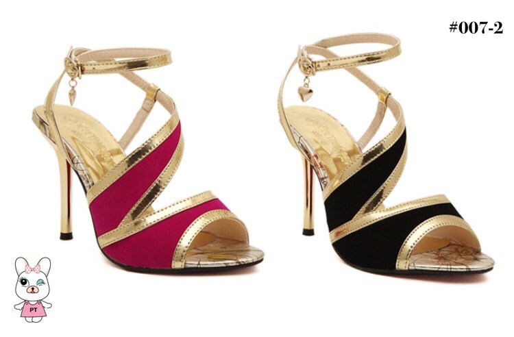 รองเท้าส้นสูงขลิปทอง (สีดำ)