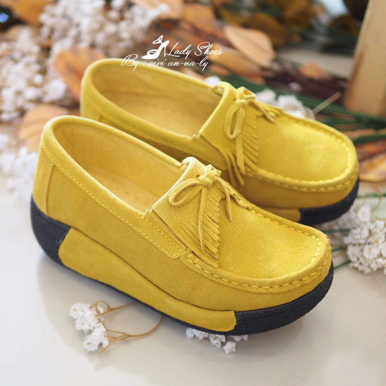 รองเท้าผ้าใบเตารีดหนังแท้ (สีแดง)