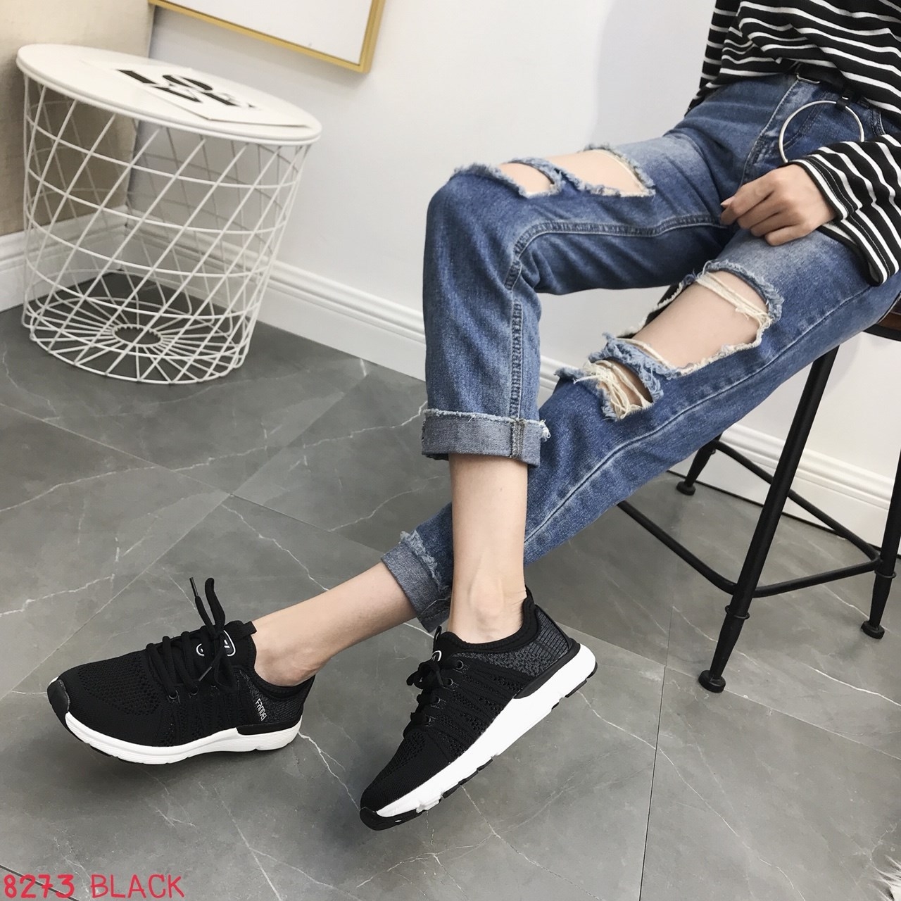 รองเท้าผ้าใบแฟชั่นตัดส้นทูโทน (สีชมพู)