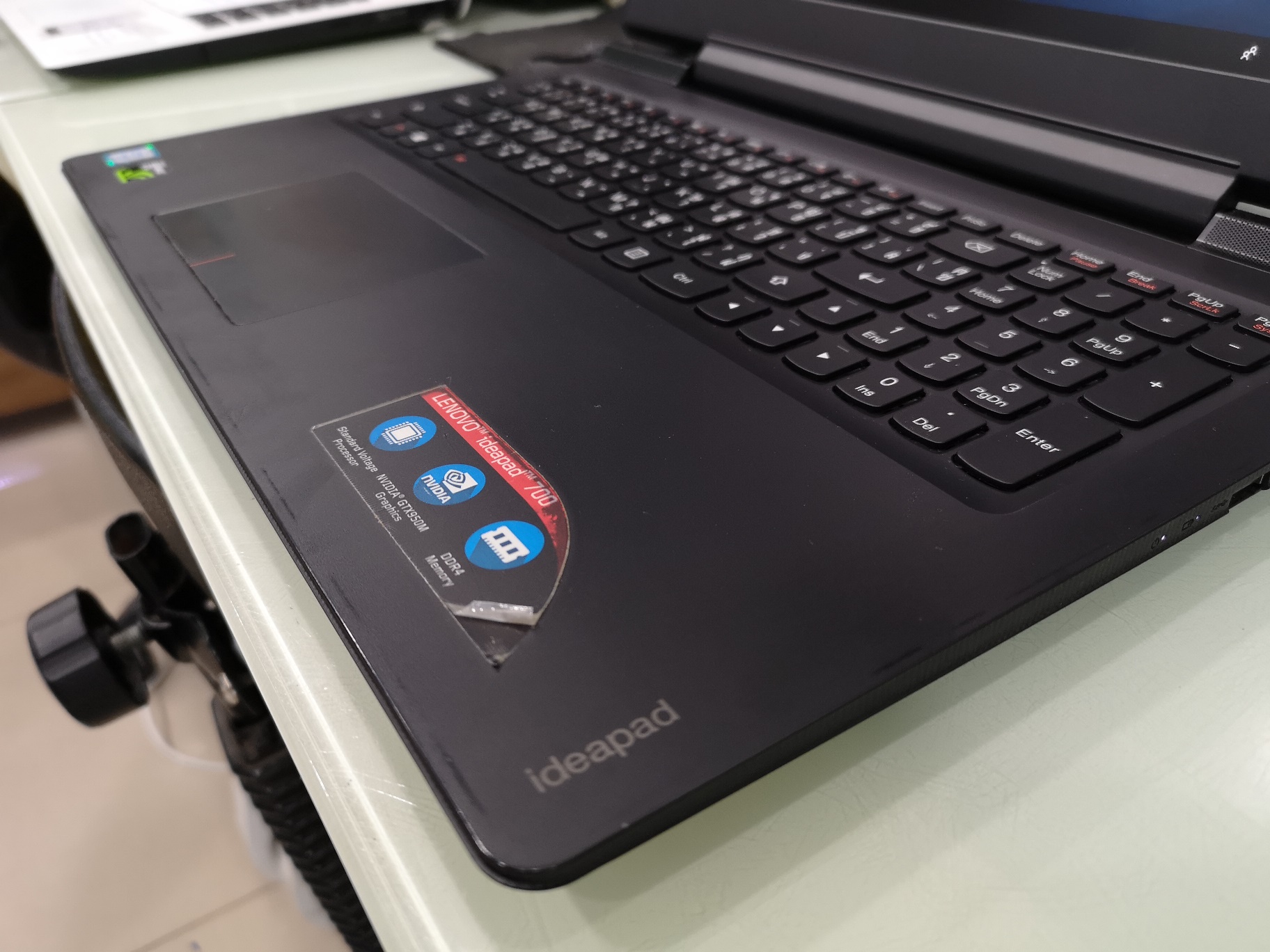 LENOVO IdeaPad 700-15ISK