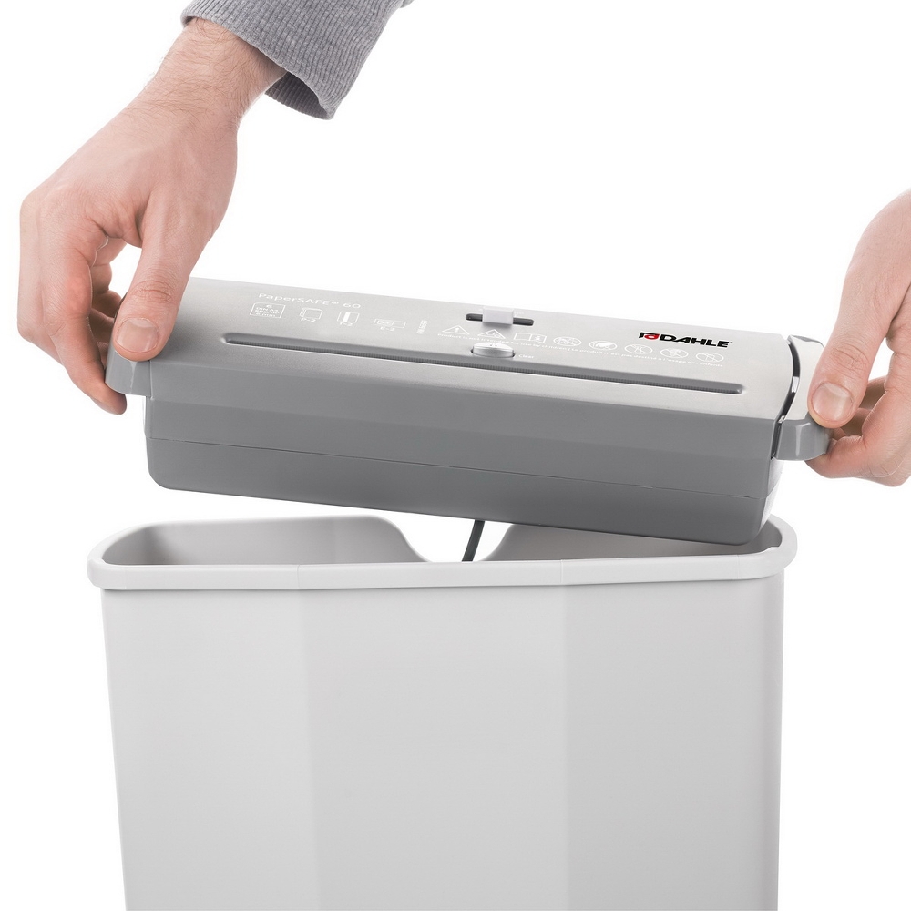 ขายถูก เครื่องทำลายเอกสาร DAHLE รุ่น 23060 ตัดครั้งละ 6 แผ่น/ครั้ง ( A4/80) ตัดเส้นตรง