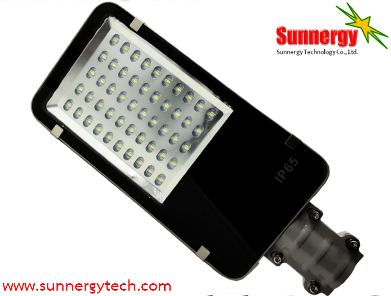 Solar Street Light 12V 50W รุ่น STCLF-LVYSMD50W